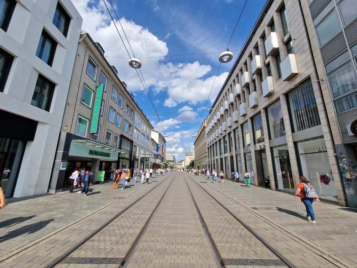 Exklusives Und Helles Dachgeschoss-Apartment No 3 Im Zentrum Von Kassel, Schnelles 1Gbit Internet, Geschirrspueler, Boxspringbetten Eksteriør billede