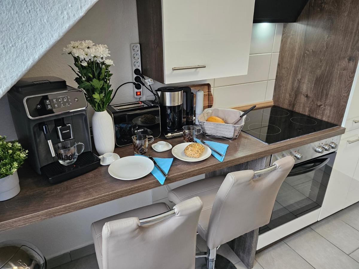 Exklusives Und Helles Dachgeschoss-Apartment No 3 Im Zentrum Von Kassel, Schnelles 1Gbit Internet, Geschirrspueler, Boxspringbetten Eksteriør billede